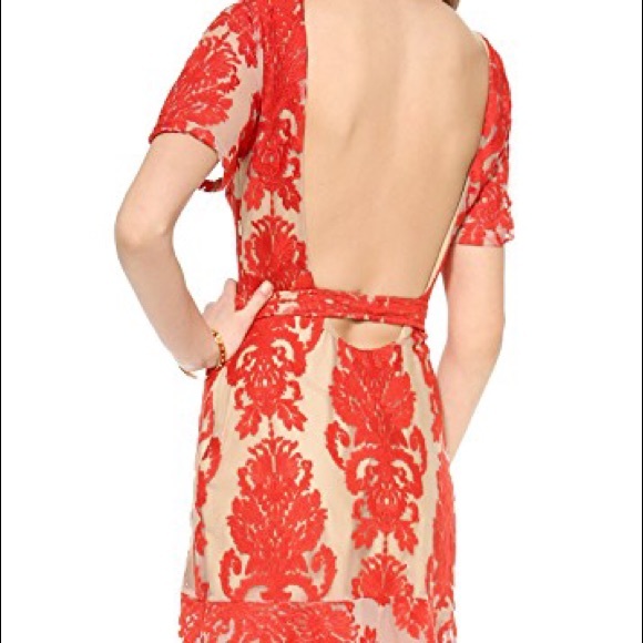 For love and lemons mini lace dress - Picture 2 of 4